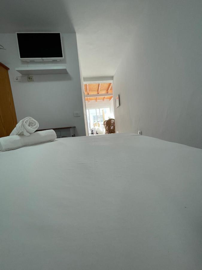 Apartamentos Elena Лахарес Екстер'єр фото