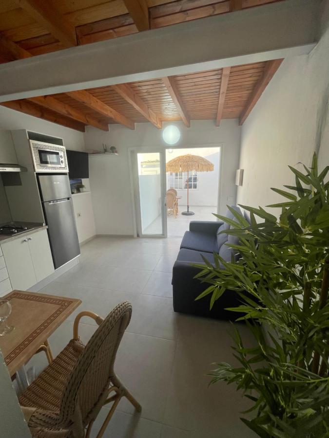 Apartamentos Elena Лахарес Екстер'єр фото